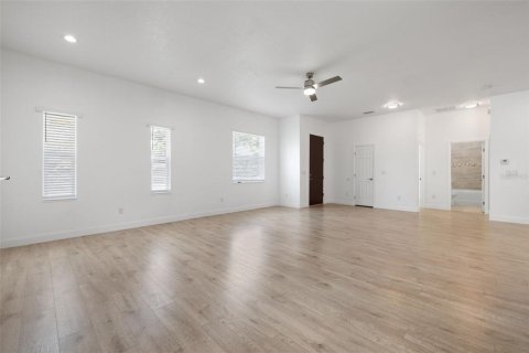 Casa en venta en Tampa, Florida, 3 dormitorios, 173.54 m2 № 1087011 - foto 19