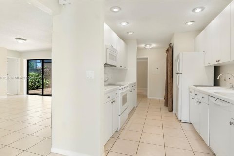 Casa en venta en Coconut Creek, Florida, 2 dormitorios, 102.75 m2 № 1135820 - foto 22
