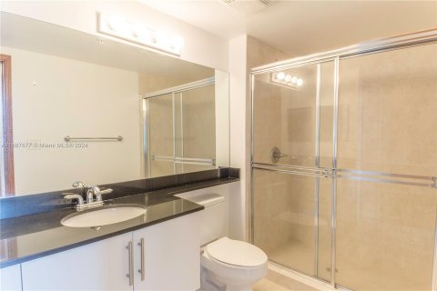 Condominio en venta en Miami, Florida, 2 dormitorios, 97.64 m2 № 1428525 - foto 13