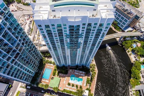 Condominio en venta en Miami, Florida, 2 dormitorios, 97.64 m2 № 1428525 - foto 19