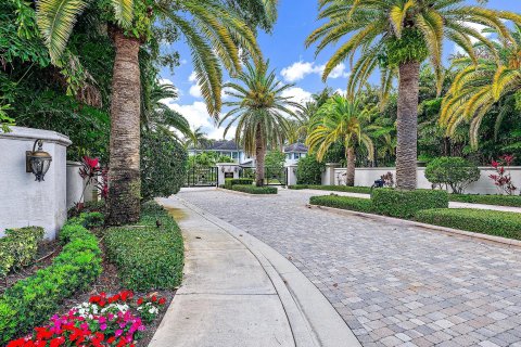 Villa ou maison à vendre à North Palm Beach, Floride: 5 chambres, 304.63 m2 № 1128070 - photo 3