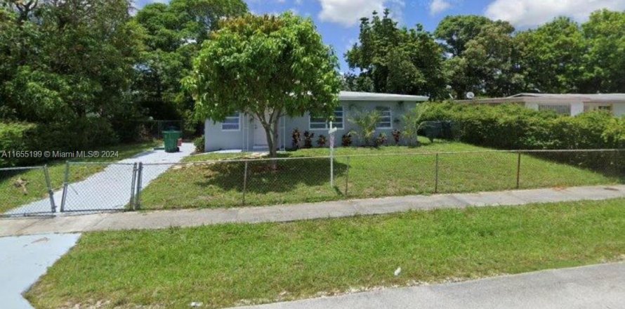 Casa en Lauderhill, Florida 3 dormitorios, 84.73 m2 № 1352100