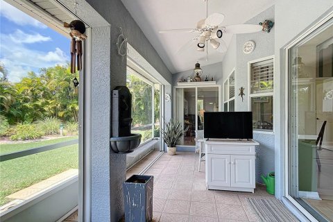 Villa ou maison à vendre à Punta Gorda, Floride: 3 chambres, 149.2 m2 № 1299991 - photo 29