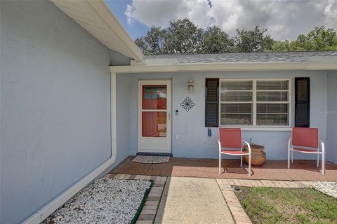 House in New Port Richey, Florida 2 bedrooms, 120.59 sq.m. № 1303888 - photo 30