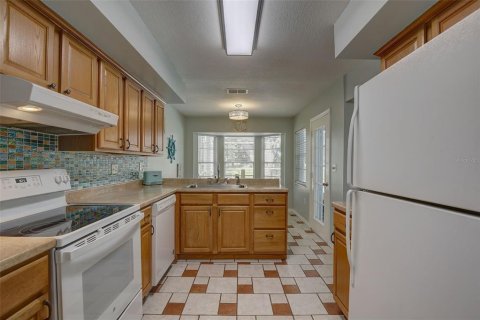 Villa ou maison à vendre à New Port Richey, Floride: 2 chambres, 120.59 m2 № 1303888 - photo 7