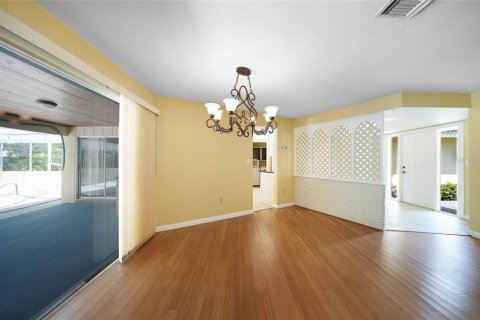 Villa ou maison à vendre à Port Charlotte, Floride: 4 chambres, 215.16 m2 № 1342271 - photo 25