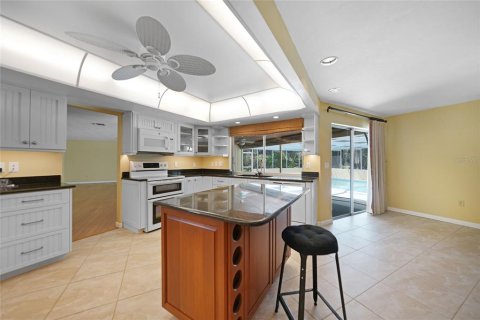 Villa ou maison à vendre à Port Charlotte, Floride: 4 chambres, 215.16 m2 № 1342271 - photo 29