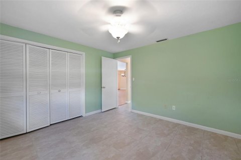 Villa ou maison à vendre à Port Charlotte, Floride: 4 chambres, 215.16 m2 № 1342271 - photo 22