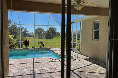 Villa ou maison à vendre à Punta Gorda, Floride: 3 chambres, 154.5 m2 № 797142 - photo 5