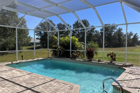 Villa ou maison à vendre à Punta Gorda, Floride: 3 chambres, 154.5 m2 № 797142 - photo 8