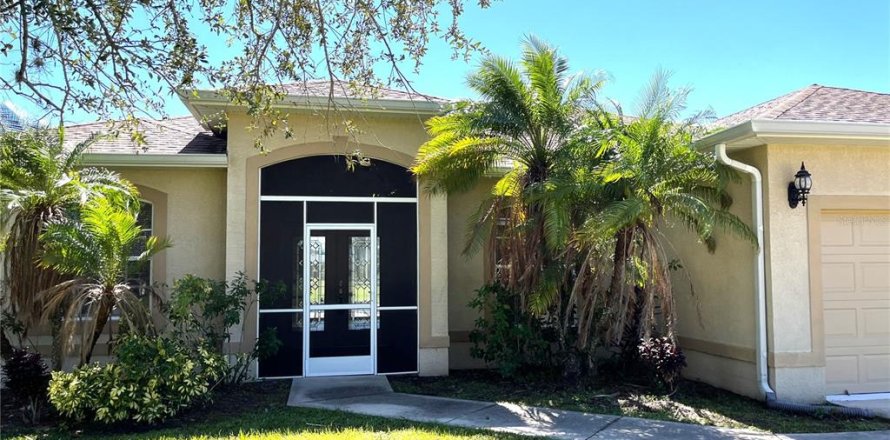 Villa ou maison à Punta Gorda, Floride 3 chambres, 154.5 m2 № 797142