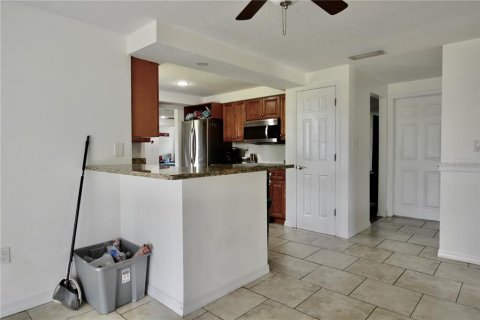 Casa en venta en Port Charlotte, Florida, 3 dormitorios, 141.58 m2 № 1087763 - foto 15