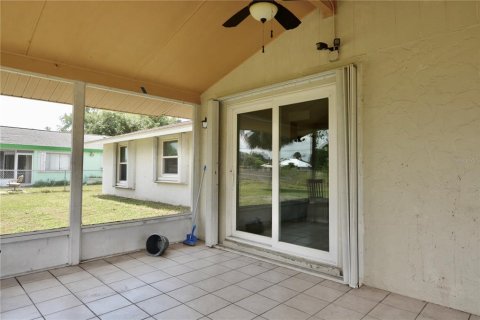 Villa ou maison à vendre à Port Charlotte, Floride: 3 chambres, 141.58 m2 № 1087763 - photo 30