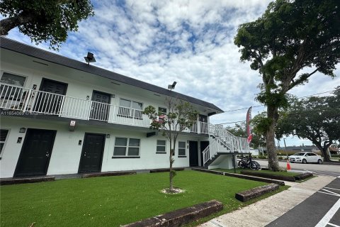 Apartamento en alquiler en Oakland Park, Florida, 2 dormitorios № 1348853 - foto 24