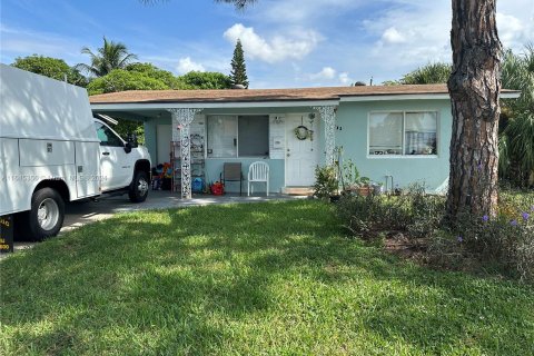 Villa ou maison à vendre à Boynton Beach, Floride: 3 chambres, 124.67 m2 № 1328318 - photo 2