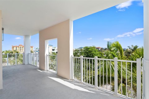 Condo in Deerfield Beach, Florida, 2 bedrooms  № 1128044 - photo 10