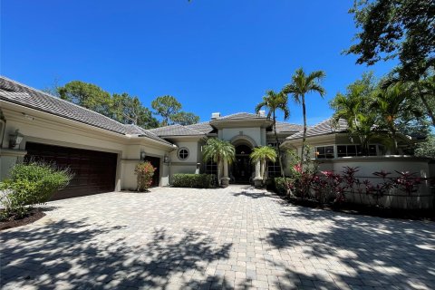 Villa ou maison à vendre à West Palm Beach, Floride: 3 chambres, 376.9 m2 № 1128074 - photo 1