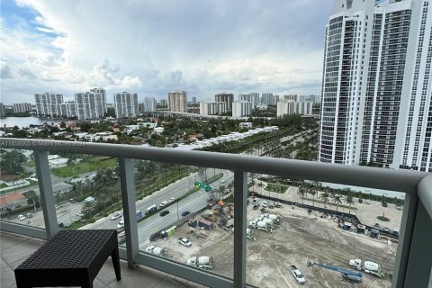 Copropriété à vendre à Sunny Isles Beach, Floride: 1 chambre, 63.92 m2 № 1360293 - photo 19