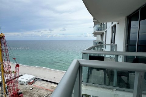 Condominio en venta en Sunny Isles Beach, Florida, 1 dormitorio, 63.92 m2 № 1360293 - foto 6