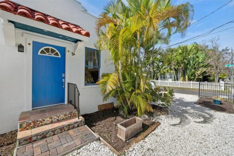 Villa ou maison à vendre à Bradenton, Floride: 2 chambres, 53.14 m2 № 1346052 - photo 3