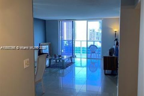 Condominio en venta en Hollywood, Florida, 2 dormitorios, 117.99 m2 № 925167 - foto 9