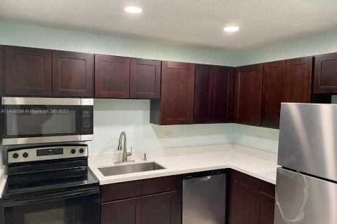 Condominio en venta en Plantation, Florida, 1 dormitorio, 89.19 m2 № 741459 - foto 8