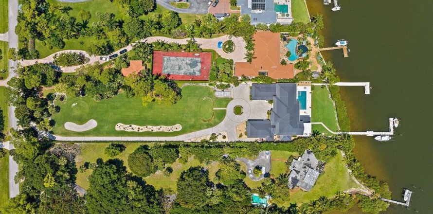 Villa ou maison à Jupiter, Floride 5 chambres, 690.64 m2 № 492850