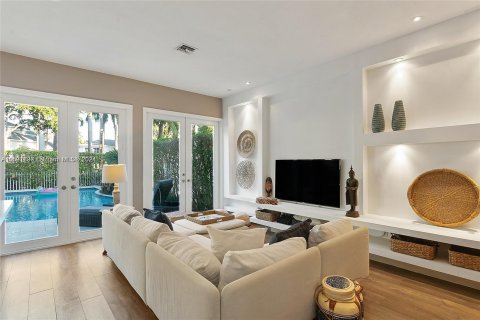 Villa ou maison à vendre à Aventura, Floride: 5 chambres, 313.17 m2 № 1181412 - photo 24