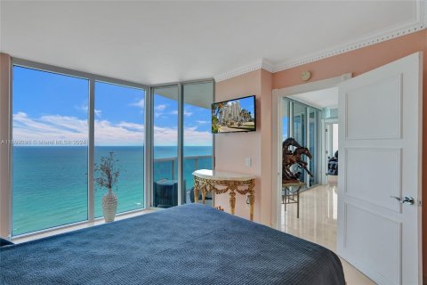 Condo in Sunny Isles Beach, Florida, 3 bedrooms  № 1209009 - photo 5