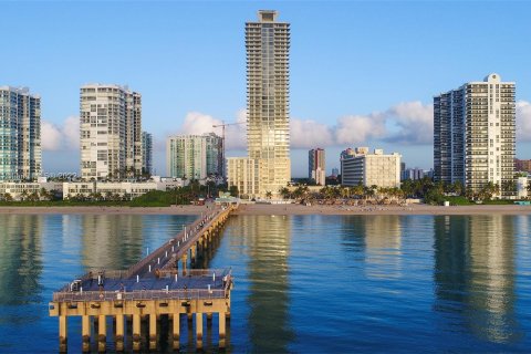 Condominio en alquiler en Sunny Isles Beach, Florida, 2 dormitorios, 132.2 m2 № 29200 - foto 12