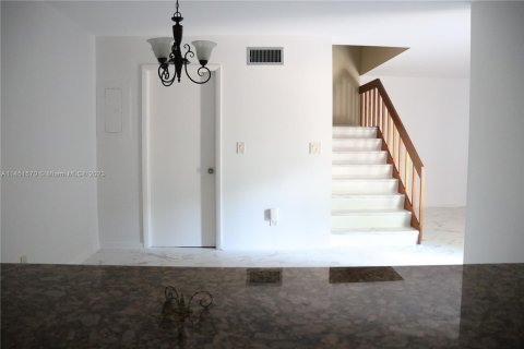 Condo in Stuart, Florida, 2 bedrooms  № 880841 - photo 19