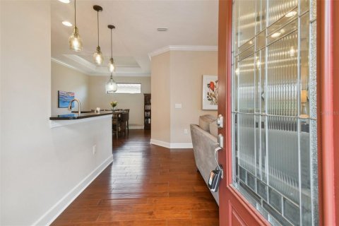 Casa en venta en Tampa, Florida, 2 dormitorios, 157.93 m2 № 1343323 - foto 8