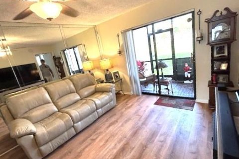 Condominio en venta en Sunrise, Florida, 1 dormitorio, 52.95 m2 № 1120132 - foto 1