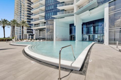 Copropriété à vendre à Sunny Isles Beach, Floride: 3 chambres, 181.72 m2 № 1120181 - photo 20