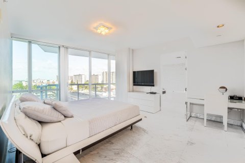 Copropriété à vendre à Sunny Isles Beach, Floride: 3 chambres, 181.72 m2 № 1120181 - photo 11