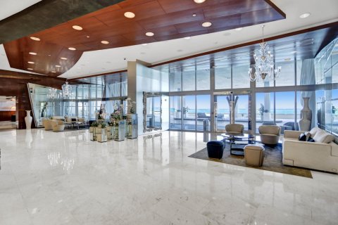 Copropriété à vendre à Sunny Isles Beach, Floride: 3 chambres, 181.72 m2 № 1120181 - photo 13