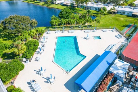 Touwnhouse à vendre à Boca Raton, Floride: 2 chambres, 113.99 m2 № 925275 - photo 28