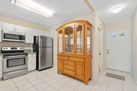 Touwnhouse à vendre à Boca Raton, Floride: 2 chambres, 113.99 m2 № 925275 - photo 24