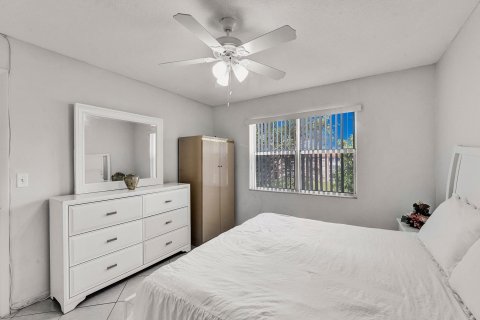 Condo in Sunrise, Florida, 2 bedrooms  № 972730 - photo 26