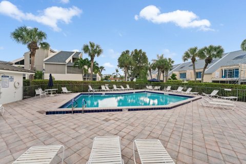 Condo in Jupiter, Florida, 1 bedroom  № 1091672 - photo 1