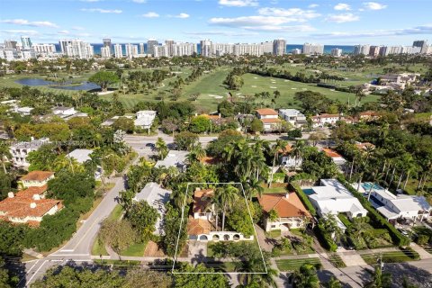 Villa ou maison à vendre à Miami Beach, Floride: 6 chambres, 268.39 m2 № 1385803 - photo 26