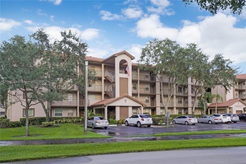 Condominio en venta en Pembroke Pines, Florida, 2 dormitorios, 102.19 m2 № 1238363 - foto 27