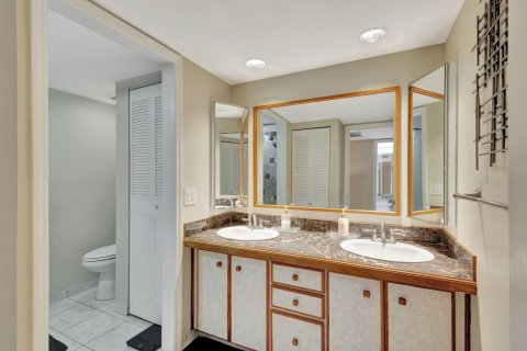 Touwnhouse à vendre à Palm Beach Gardens, Floride: 2 chambres, 110 m2 № 1185488 - photo 9