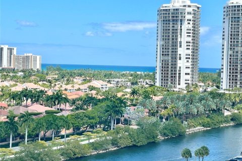 Condominio en venta en Aventura, Florida, 2 dormitorios, 106.09 m2 № 1333484 - foto 5