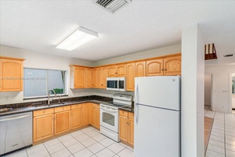 Casa en venta en Plantation, Florida, 4 dormitorios, 189.06 m2 № 1331409 - foto 23