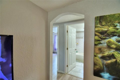 Immobilier commercial à vendre à Bartow, Floride: 6 chambres, 198.07 m2 № 1382626 - photo 8