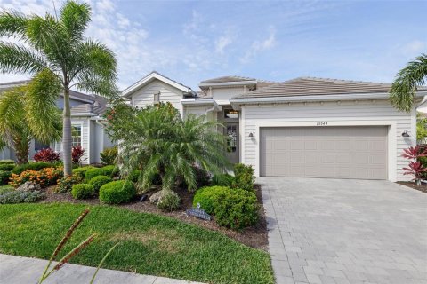 Villa ou maison à vendre à Punta Gorda, Floride: 3 chambres, 208.57 m2 № 1300686 - photo 2