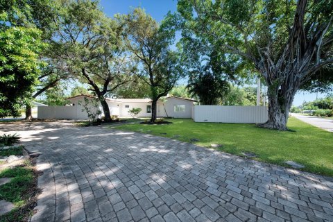 Villa ou maison à vendre à Wilton Manors, Floride: 3 chambres, 112.78 m2 № 787909 - photo 19