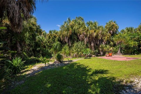 Villa ou maison à vendre à North Port, Floride: 3 chambres, 183.85 m2 № 1343369 - photo 28