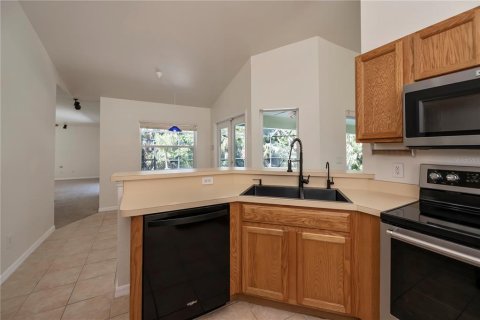 Casa en venta en North Port, Florida, 3 dormitorios, 183.85 m2 № 1343369 - foto 15